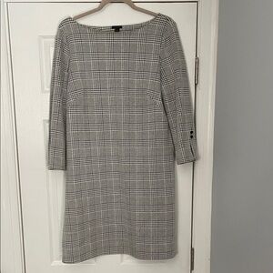 Ann Taylor Black and White Checkered Long Sleeve Dress
